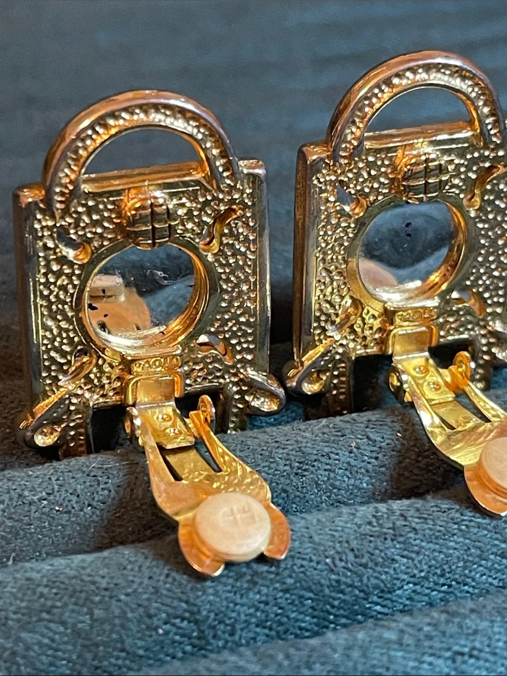 Vintage Paolo Gucci Sapphire Blue 1980’s Runway Aesthetic Clip On Earrings